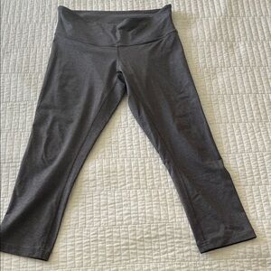 Lulu Lemon Cropped Legging